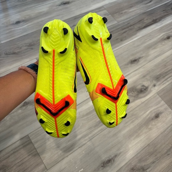 Nike Mercurial Superfly 8 Academy MG Cleats Neon Green / Yellow & Orange SZ 7 - Picture 5 of 8